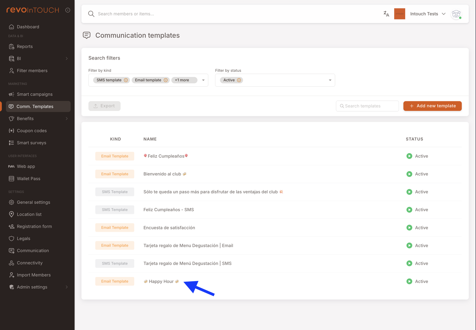 Lista de Plantillas de comunicación con la plantilla de email "Happy Hour" preconfigurada visible entre las otras plantillas del tenant